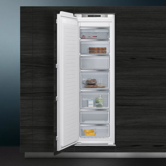 Siemens Built In Upright Freezer - 235 L