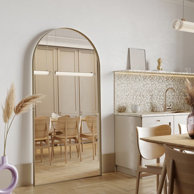 مرآة قوسية مصنعة يدويًا مقاس 60 (عرض) × 150 (ارتفاع) سم - إطار ذهبي من الصلبذهبي